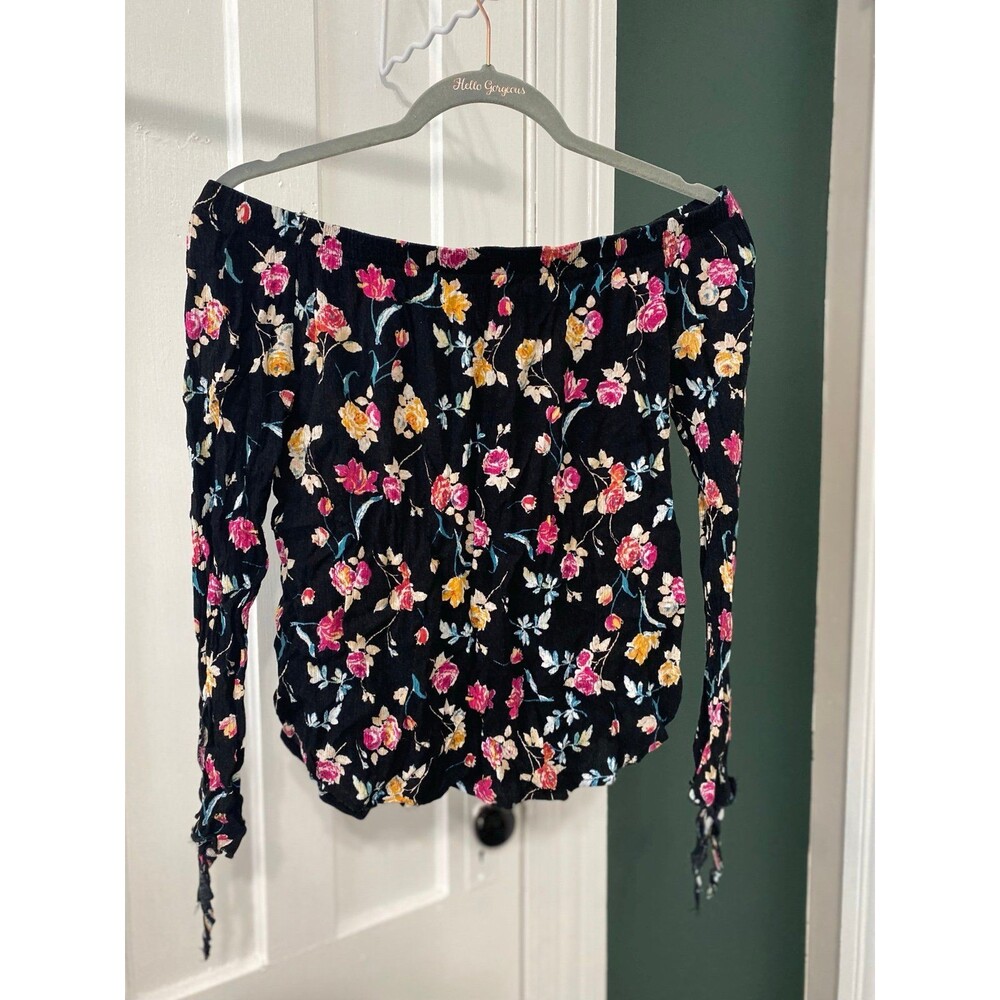 One Clothing Floral Off the Shoulder top